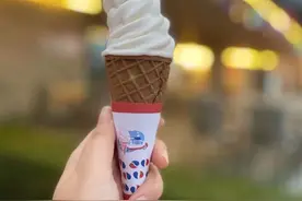 赏味期限只有10秒的雪糕，为什么在香港要排着队买？图片