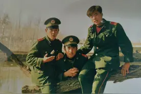 82年我提干，部队背调时大娘说我坏话，提干被撤回，如今她后悔了图片