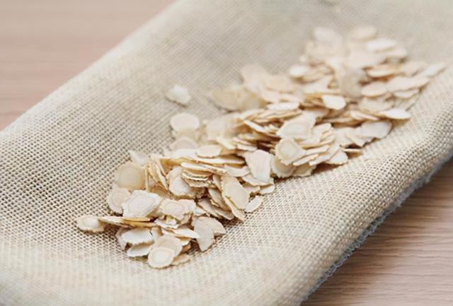 西洋参的“黄金搭档”找到了，搭配泡水喝，或能收获这几个好处