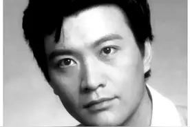 周里京和柳云龙，北电有史以来颜值满分男星，谁更胜一筹？图片