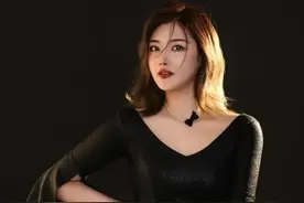 为安倍晋三落泪的曾颖：12年的日本奋斗，29岁荣登福布斯精英榜图片