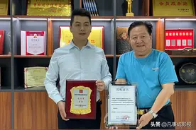 著名歌手段娟演唱会暨第四届中外影视歌曲选拔赛陕西分赛区启动图片
