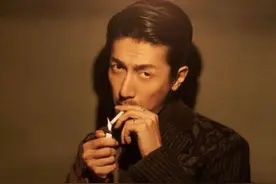 “老干部”张鲁一：低调演戏18年，私生活很神秘，结婚多年零绯闻图片