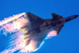 歼20超机动“落叶升”，美军飞行员称赞不已，F22都没做过图片