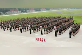 高考结束做近视飞秒手术，报考军校可以报名吗？要考虑这几点图片