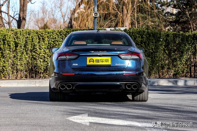 新车｜豪华显于表面，运动深入骨髓！试驾2021款总裁 3.0T S Q4