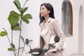 爱玛拉斐电动车全新上市 复古优雅 时尚出街的智行挚友图片