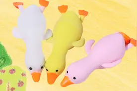 学校门口卖的这些玩具有毒！请不要再给孩子购买了！图片