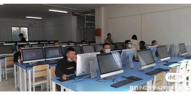 档案员应该具备的知识有哪些？