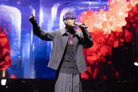 “赢麻了”！周杰伦连开4天演唱会，这地“狂赚”近10亿，比“五一”挣得还多！政府专门成立指挥部…图片