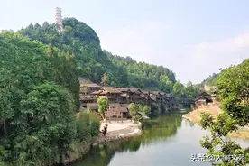 贵州乌江寨，即将迎客来图片