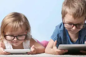 这才是家庭教育——孩子不玩手机了图片