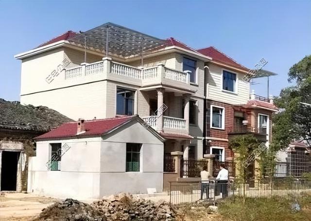 农村建房不用图纸，是因为施工队看不懂图纸？真的是这样的吗？