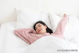 再严重的失眠，也怕医圣张仲景的这3个方，安神速睡 酣睡到8点图片