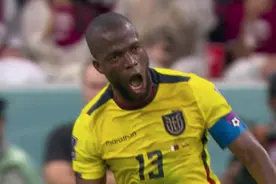 伟大的2-0！世界杯赢球，举国欢腾：数万人街头庆祝，如同过节图片