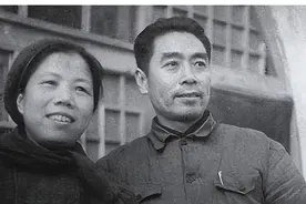 李德凭何能指挥红军？毛主席曾说要查清李德身份，为何不了了之？图片