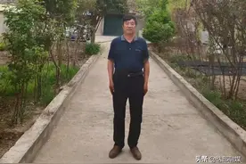 9个年头的坚持！冷拜一家这样清扫迭山深处的道路图片