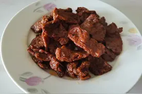 江苏00后晒婆婆做的月子饭，网友：同是婆婆差距怎么这么大，羡慕图片