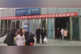 一天“捡”到3个孩子，于都公安提醒：妥善看好孩子图片