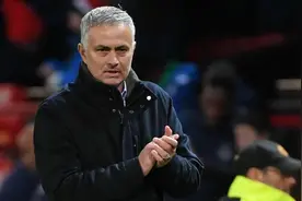 曼联怀念小三冠王的时光，五年零冠才明白穆里尼奥是正确的人图片