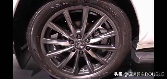 2023版雷克萨斯LX：精致元素爆棚，气场不输揽胜，落地超200万
