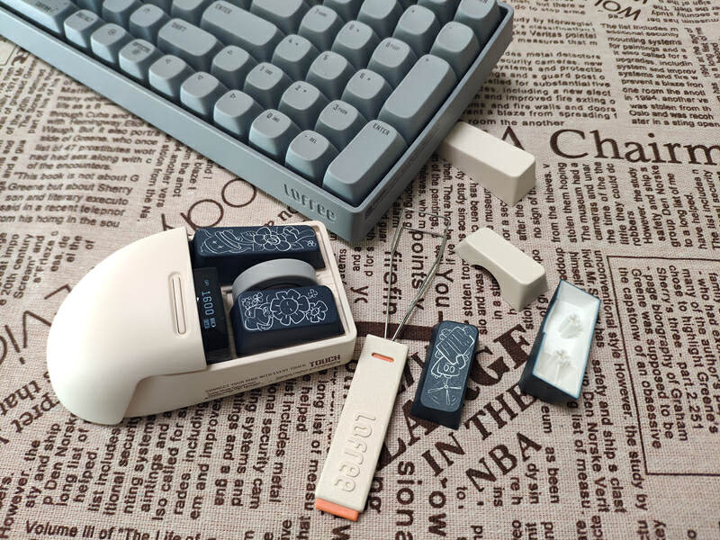 重新定义鼠标，自带屏幕，无线三模，Lofree洛斐小翘鼠标体验