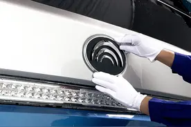 业绩下滑、股价腰斩，昔日霸主宇通客车卖不动了图片