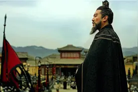 曹操一生有五错：错睡1人，错杀1人，错留1人，错信1人，错放1人图片