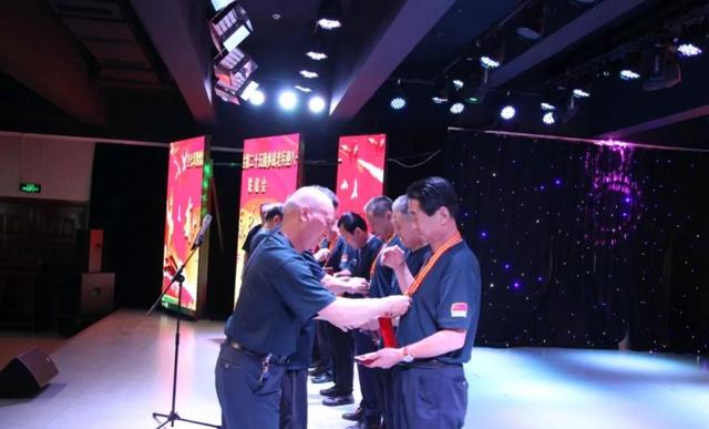 市作协文艺志愿者小分队走进参战老兵