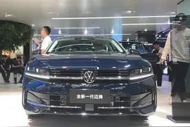 取消330TSI，车身加长加大，配哈曼卡顿！新一代迈腾超帕萨特图片