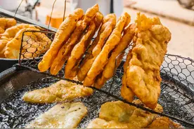 10年老店扎堆，武昌人自己的山海关路！图片