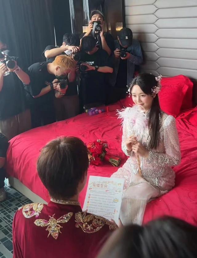 杨亚东陈慧敏是做什么工作的,网红情侣志扬越心结婚!