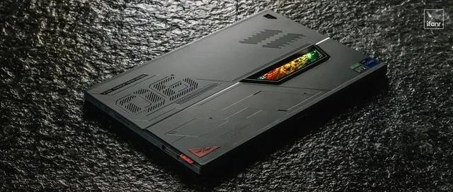 桌面飞车2破解版（ROG 幻 X 二合一电脑体验平板体积塞下 i9 核心）