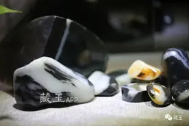 两个青花料，一个卖了414万，一个卖了1587万！图片