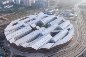俄罗斯Skoltech技术研究所推出了俄国内第一款支持5G和LTE的基站图片
