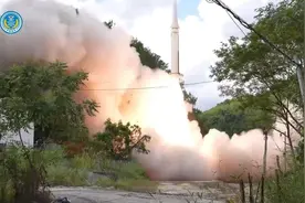 美国召集盟友穿越台海，东部战区发布一曲战歌，歌词直白一听就懂图片