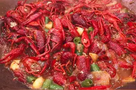 喜欢吃小龙虾却不会做，这3种做法值得收藏，干净卫生经济实惠图片