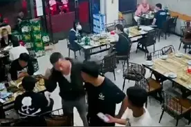 唐山打人案中，绿衣男在账台说的原话到底是什么？图片