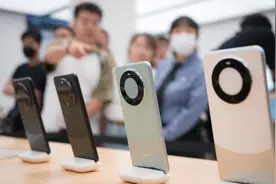 韩媒的护主，本质上是嫉妒，能给华为当代言人，谁还稀罕你三星？图片