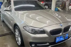 2016年50万买的宝马528li，如今仅卖10万，车主坚持翻新留着开！图片