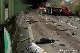 湖南高速群死事件，炸出来的不止限速不规范，一些人乌纱帽恐难保图片