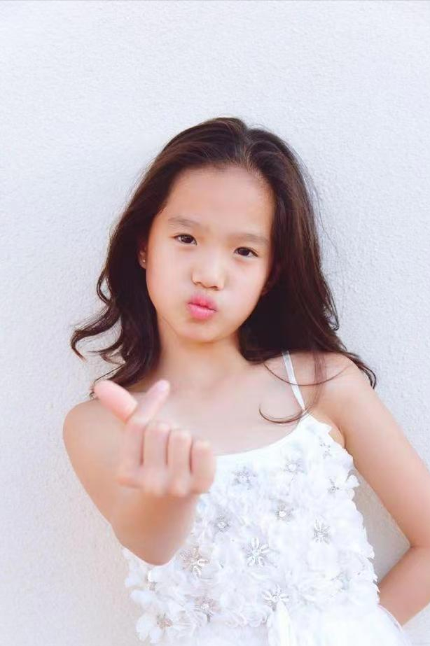 钟丽缇二女儿气质(钟丽缇二女儿近照)-夏夏生活号