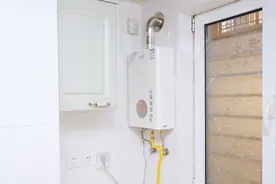 为省钱买的燃气热水器，却舍不得开，所谓“零冷水”，其实很鸡肋图片