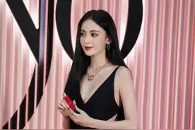 新疆美女的异域风情，每一个都是大美女，美丽无比图片