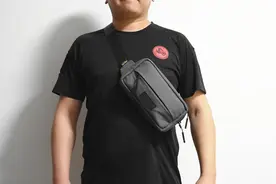 男性朋友的福利来了，收纳神器用料扎实-Simple Build斜挎包图片