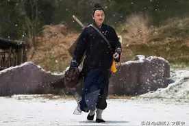 丘处机“以为是王者，结果是青铜”？原著中能打败他的不超过10人图片