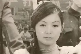 上世纪80年代，一妙龄少女谈了18个男朋友，后来因流氓罪被判死刑图片