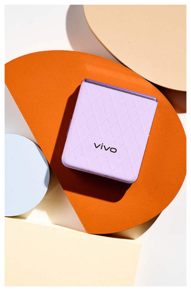 vivo X Fold2/X Flip：科技与美学的完美融合，引领折叠屏新潮流