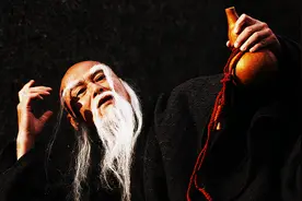 难怪郭襄能开创峨眉派，你看她武功有多高？周芷若无意中说出答案图片