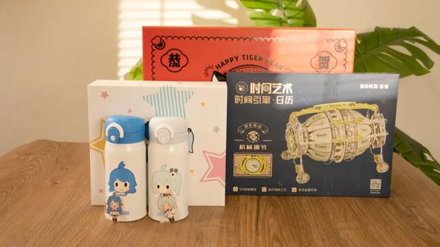 字节、腾讯、京东…22家大厂虎年礼盒实测,互联网公司团拜会来了